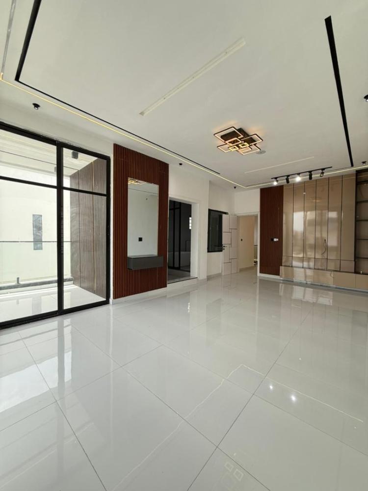 EXCLUSIVELY FINISHED TO TASTE LUXURY 5BED FULLY DETACHED DUPLEX WITH BQ