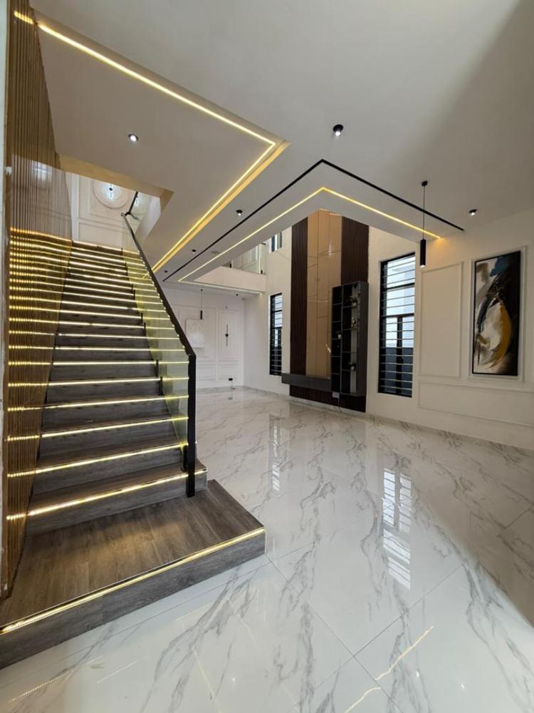 EXCLUSIVELY FINISHED TO TASTE LUXURY 5BED FULLY DETACHED DUPLEX WITH BQ