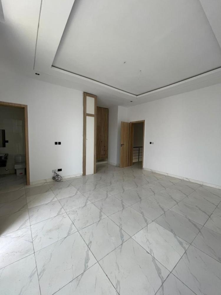 4 Bedroom Terrace Duplex Available for RENT Located at VGC (HARRIS DRIVE).