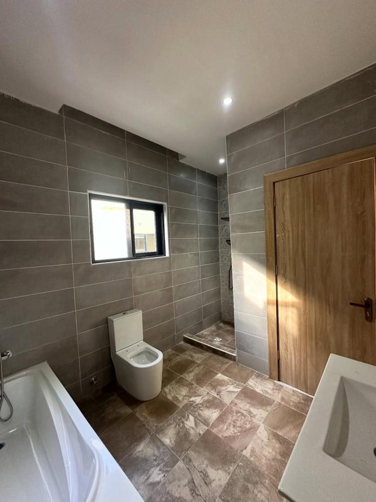 EXQUISITELY NEWLY BUILT 4 BEDROOM TERRACE STRATEGICALLY LOCATED IN A SERENE ENVIRONMENT.