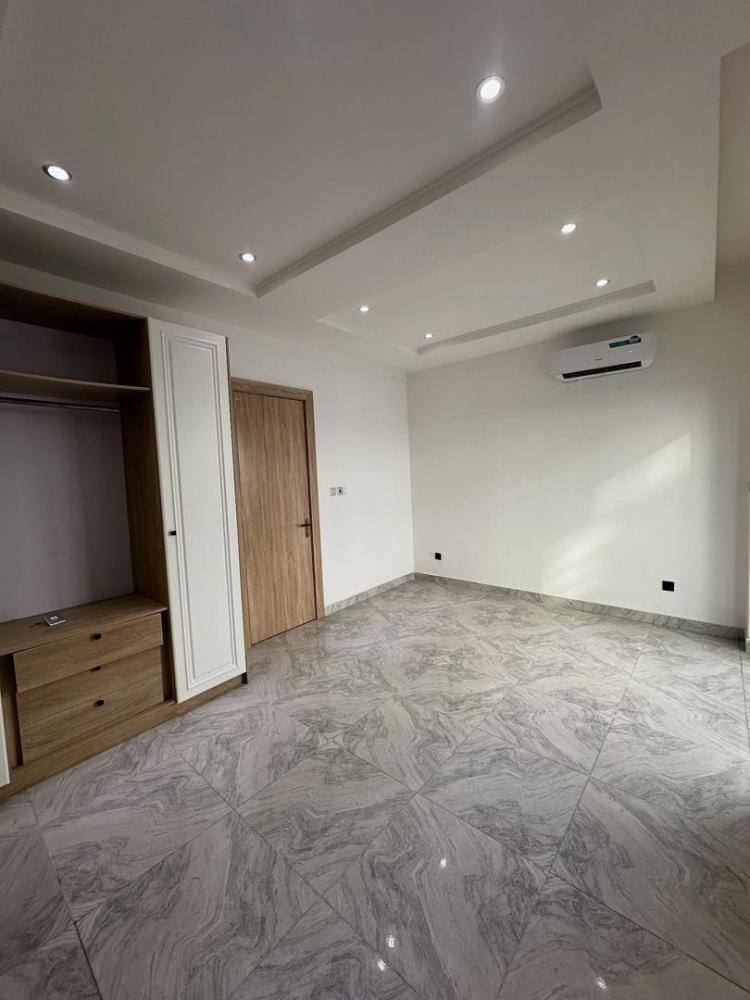 EXQUISITELY NEWLY BUILT 4 BEDROOM TERRACE STRATEGICALLY LOCATED IN A SERENE ENVIRONMENT.