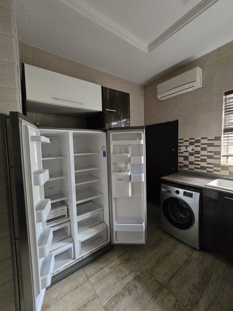 5 Bedroom Fully Detached Duplex Available For RENT Located At Chevron 2 Toll gate, Lekki.