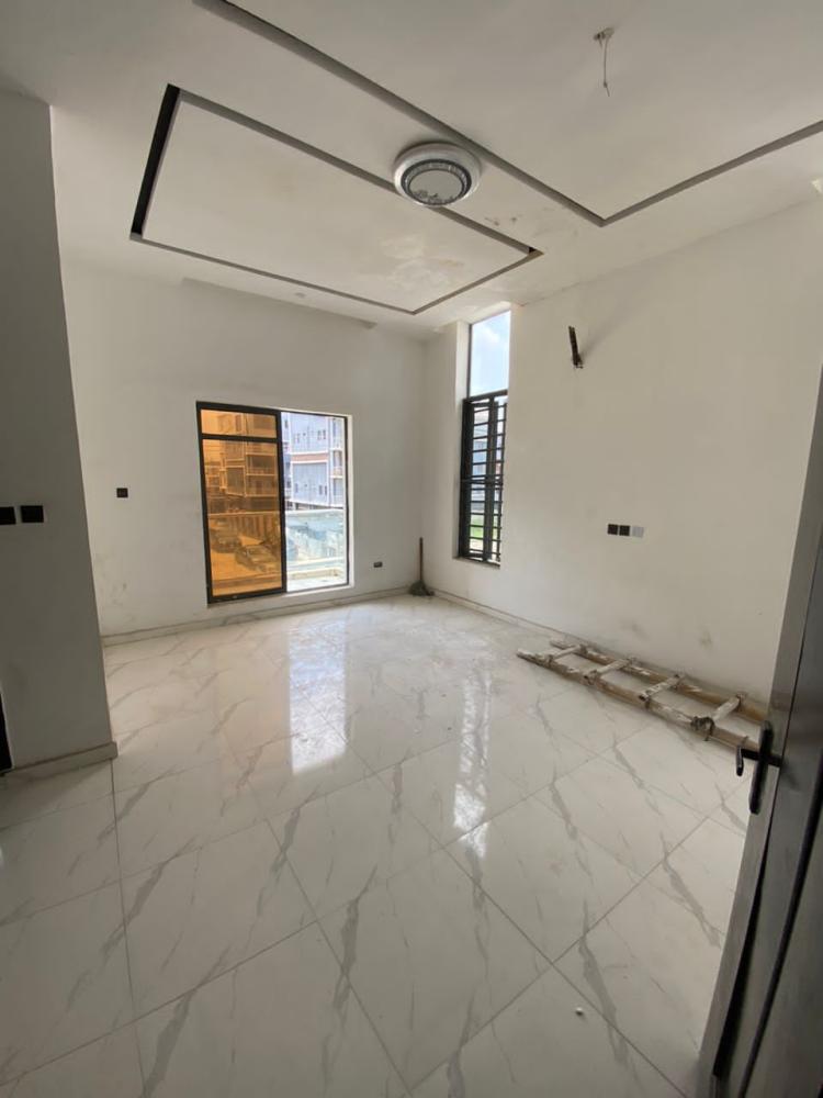 Brand new 4 bedroom semi detached duplex