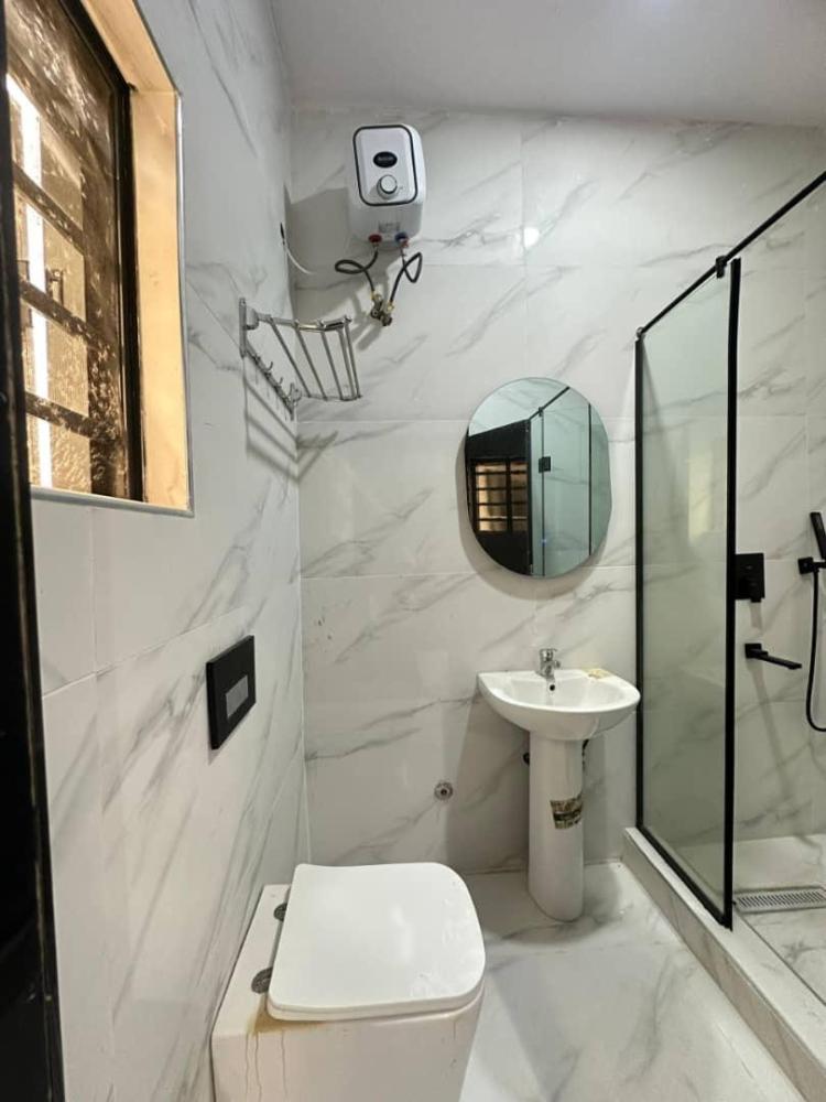 5 Bedroom Fully Detached Duplex For SALE Located At Lekki County.