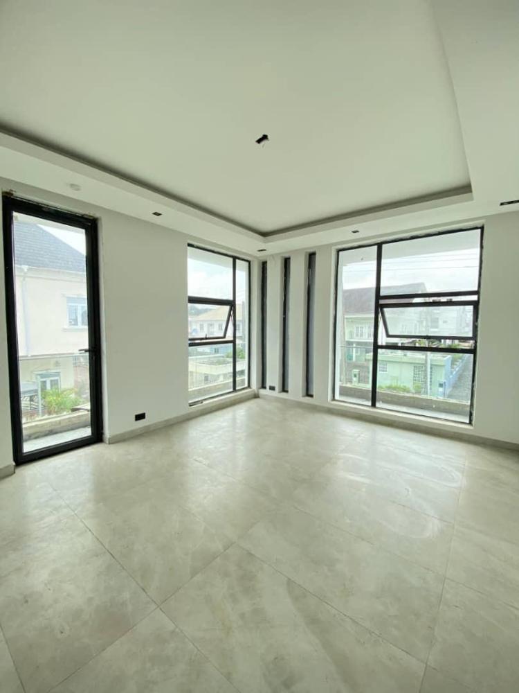 5 Bedroom Fully Detached Duplex With BQ For SALE Located At Osaka London, Lekki.