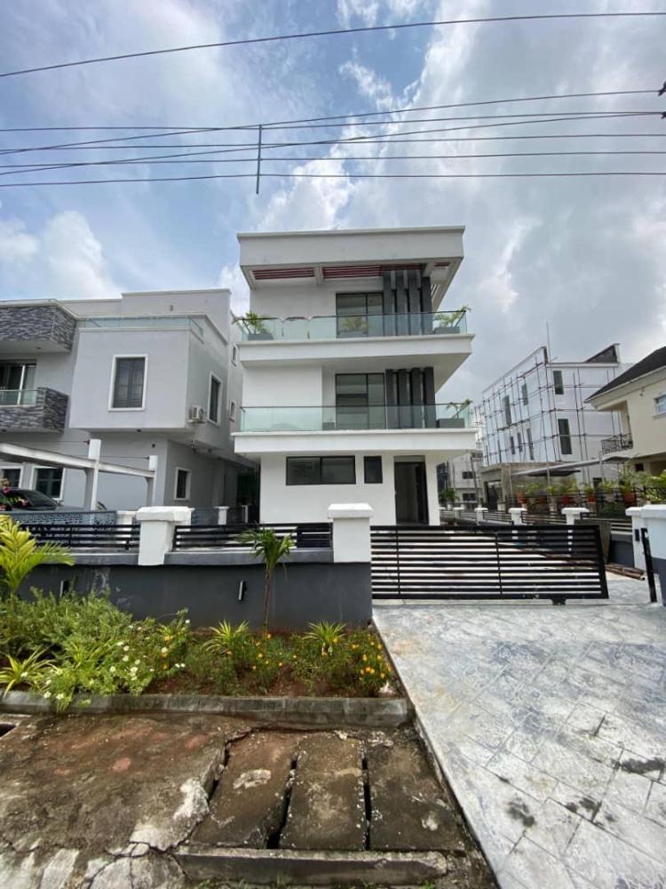 5 Bedroom Fully Detached Duplex With BQ For SALE Located At Osaka London, Lekki.