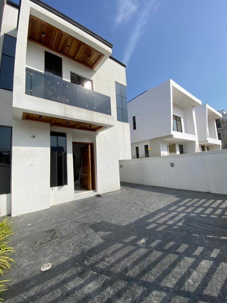 5 Bedroom Semi Detached Duplex Available For RENT Located at Eleganza, 2nd Toll Gate, Lekki.