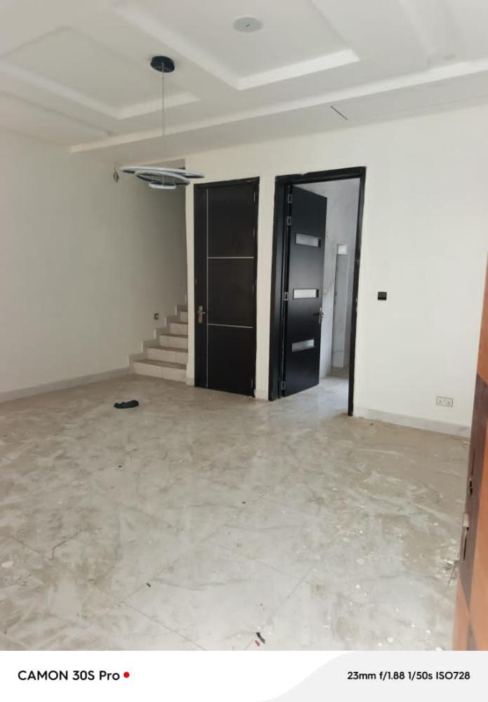 Brand New &amp; Spacious Terrace 4 Bedroom ( Corner piece) Terrace Duplex   Location: Orchid