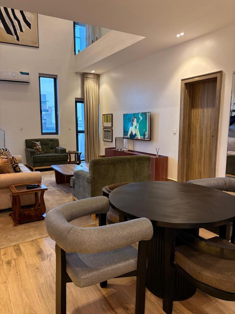 1Bedroom Loft in Lekki Phase 1 with PS5 &amp; Swimming Pool