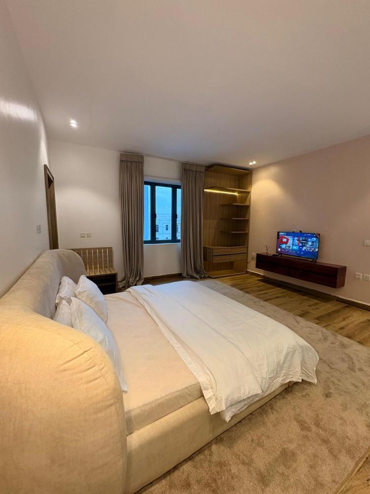 1Bedroom Loft in Lekki Phase 1 with PS5 &amp; Swimming Pool