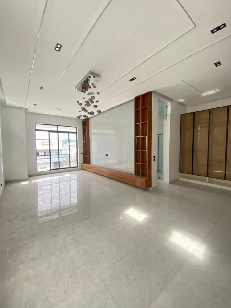 Factor 5 Bedroom Fully Detached Duplex with a Boys Quarter is Available For Sale at Ajah, Ajah Lagos.*