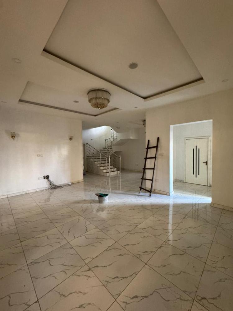 5 Bedroom Detached Duplex + Bq