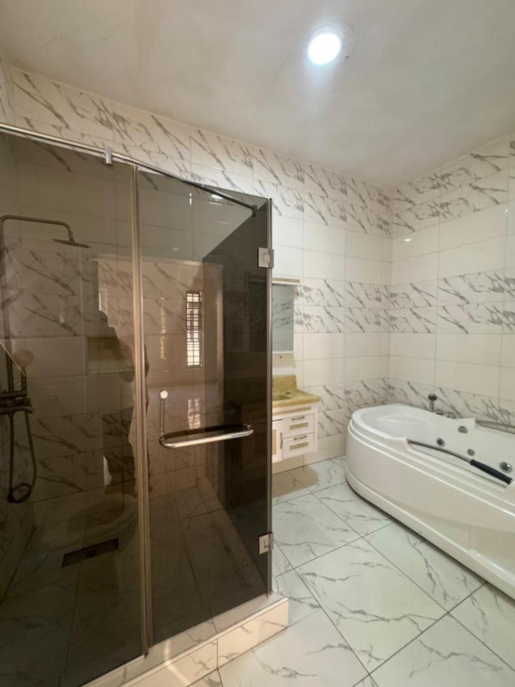 5 Bedroom Detached Duplex + Bq