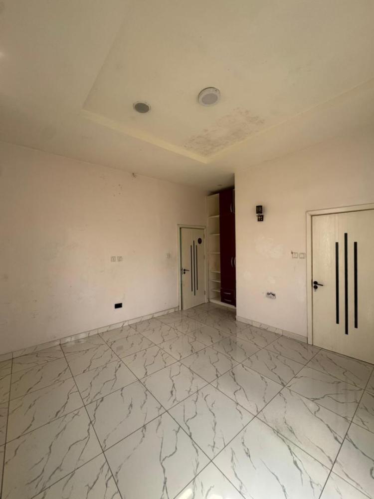 5 Bedroom Detached Duplex + Bq