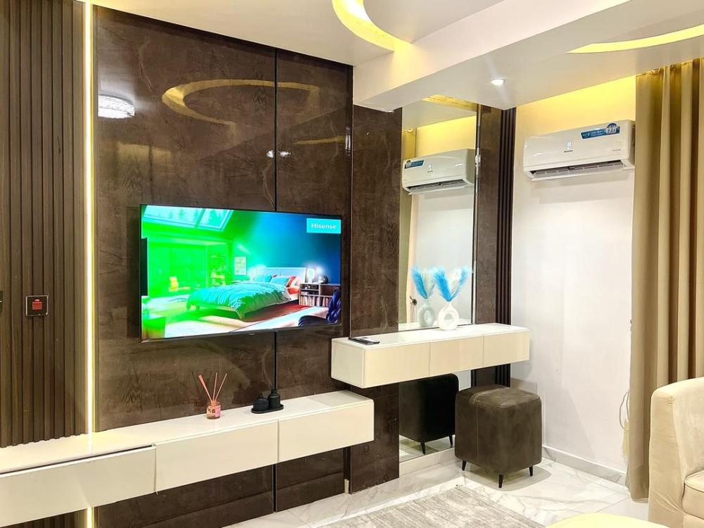 Brand New smart 2bedroom maisonette apartment!!