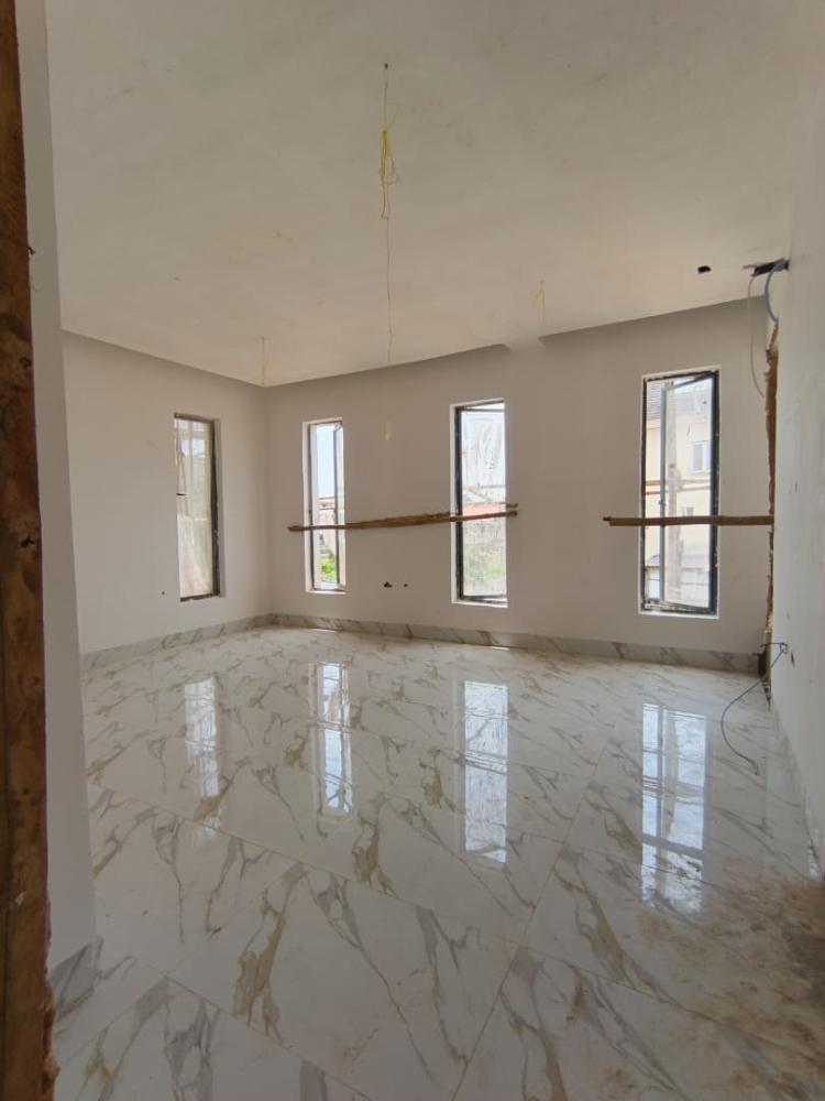 5 Bedroom Fully Detached With 2 BQ Available For SALE Located At Ikoyi.