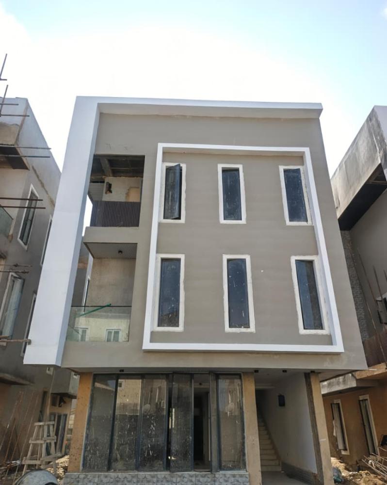 5 Bedroom Fully Detached With 2 BQ Available For SALE Located At Ikoyi.