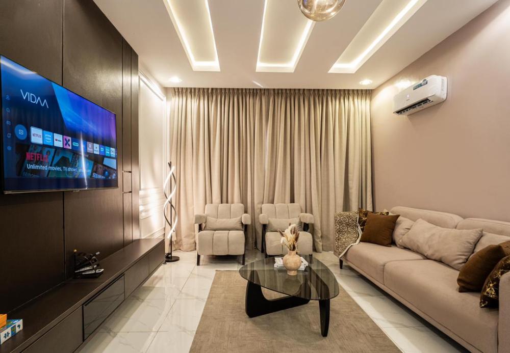 Luxury 1/2-Bedroom Serviced Apartment