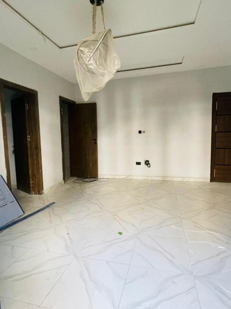 2 Bedroom Apartments Available For RENT Located At Ikate Elegushi, Lekki.