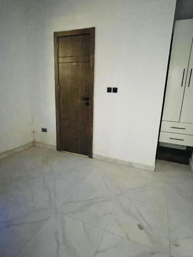 2 Bedroom Apartments Available For RENT Located At Ikate Elegushi, Lekki.