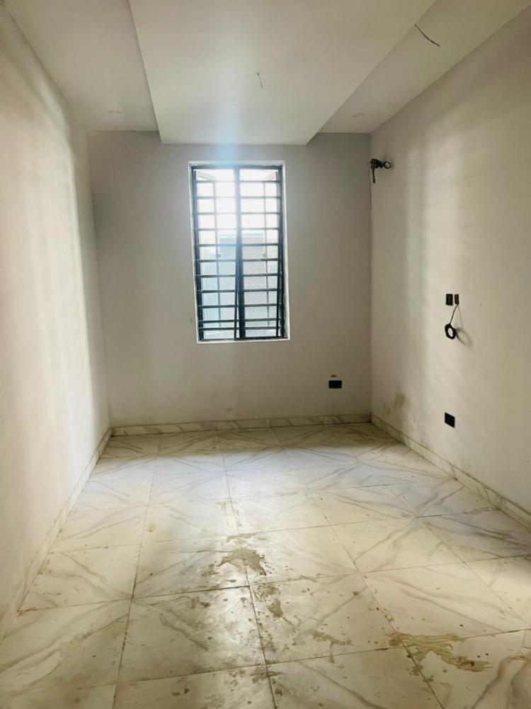 2 Bedroom Apartments Available For RENT Located At Ikate Elegushi, Lekki.