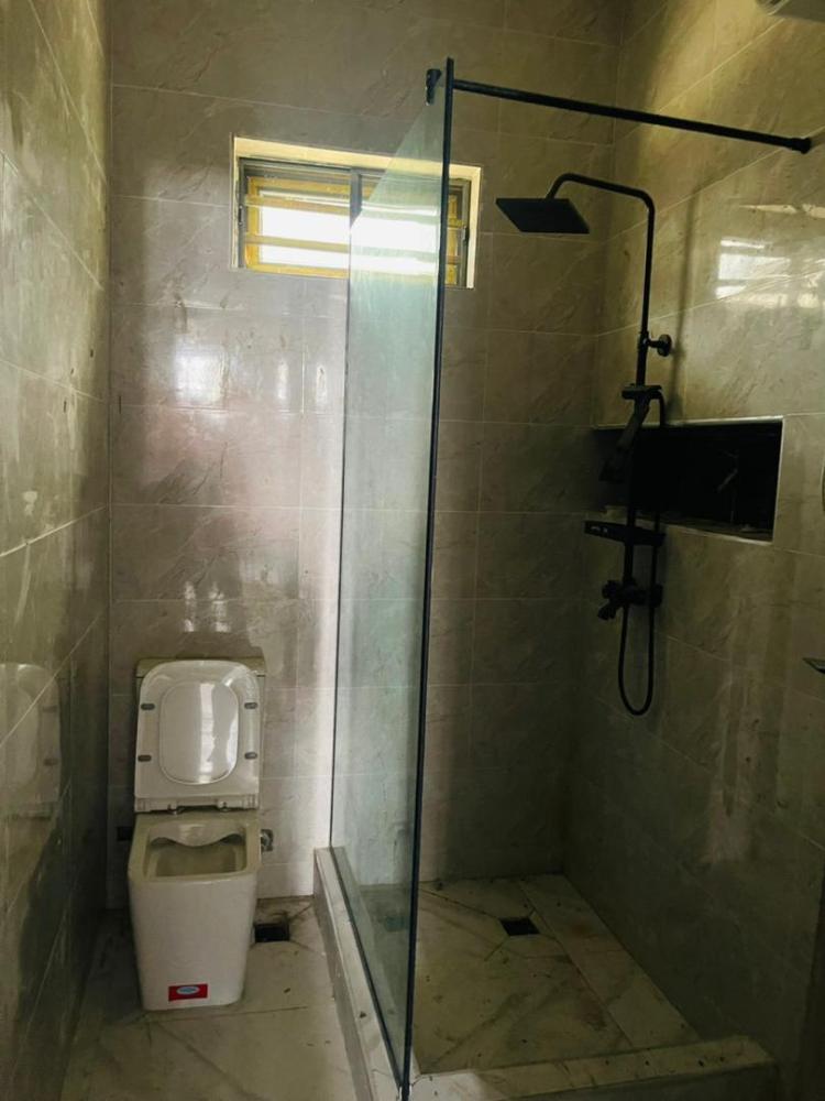 2 Bedroom Apartments Available For RENT Located At Ikate Elegushi, Lekki.