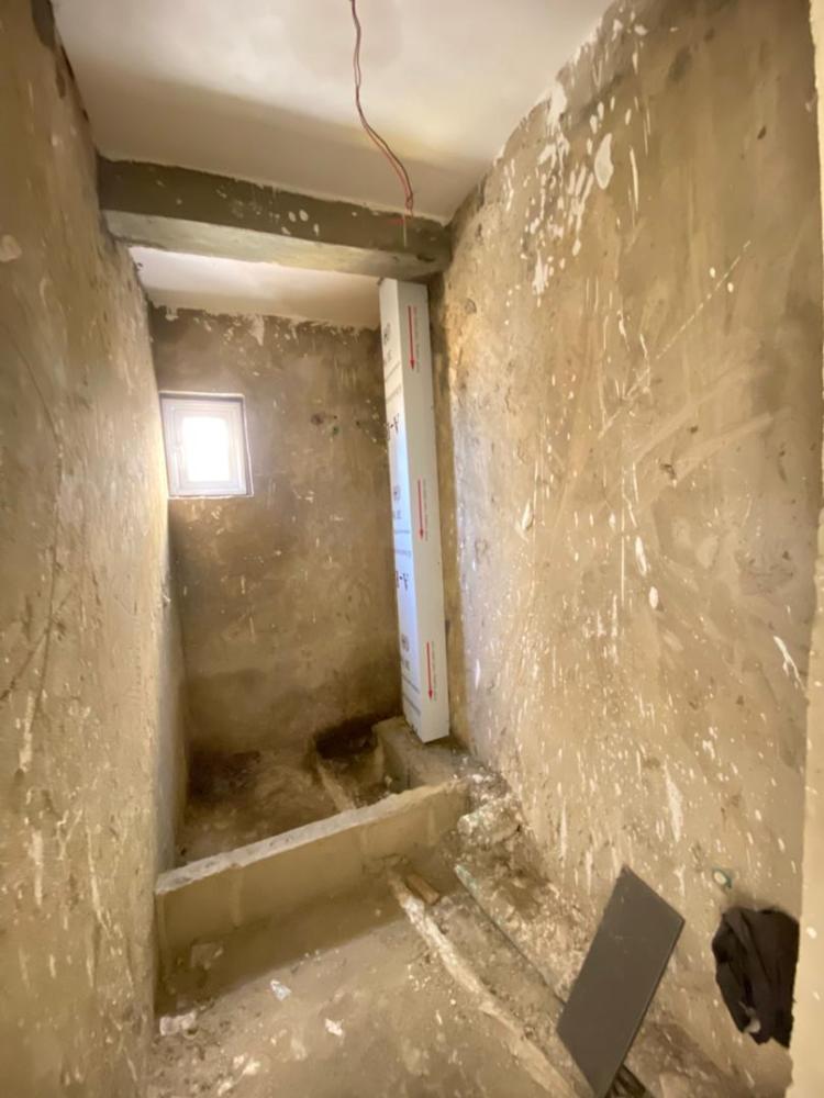 Detailed and Almost Completed 3 Bedroom Apartment with Gym &amp; Elevator is Available For Sale at Lekki Phase 1, Lekki Lagos.*