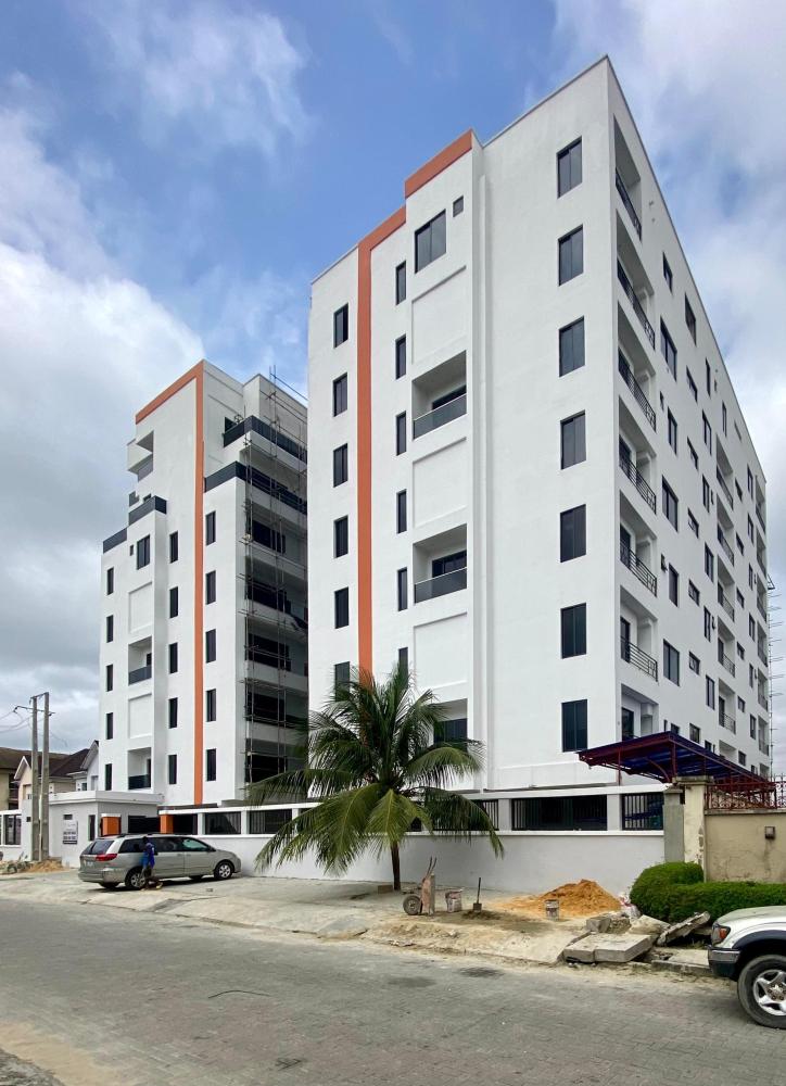 Luxury units of newly built 4 bedroom maisonnettes with a room bq each is available for sale in the heart of Lekki phase