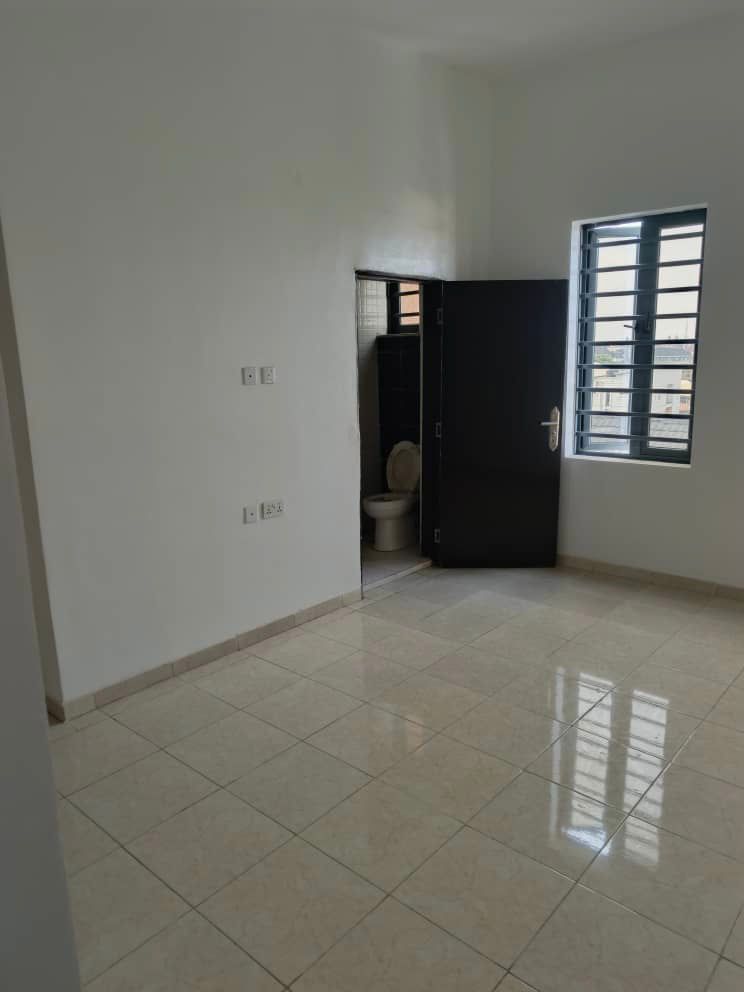 2 Bedroom Apartments Available For RENT Located At Osapa Agungi, By Friends Colony, Lekki.