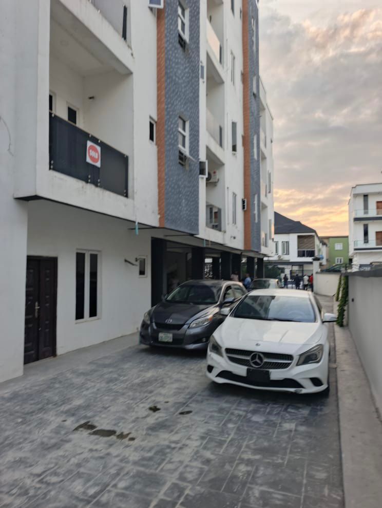 2 Bedroom Apartments Available For RENT Located At Osapa Agungi, By Friends Colony, Lekki.