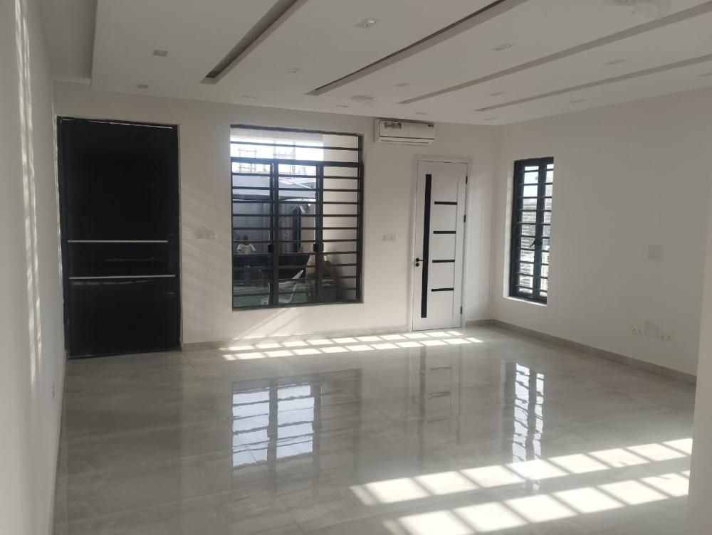 4 Bedroom Terrace Duplex Available For RENT Located in Park view Ikoyi, Ikoyi.