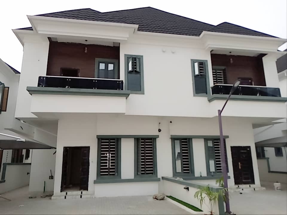 4 Bedroom Terrace Duplex Available For RENT Located in Park view Ikoyi, Ikoyi.