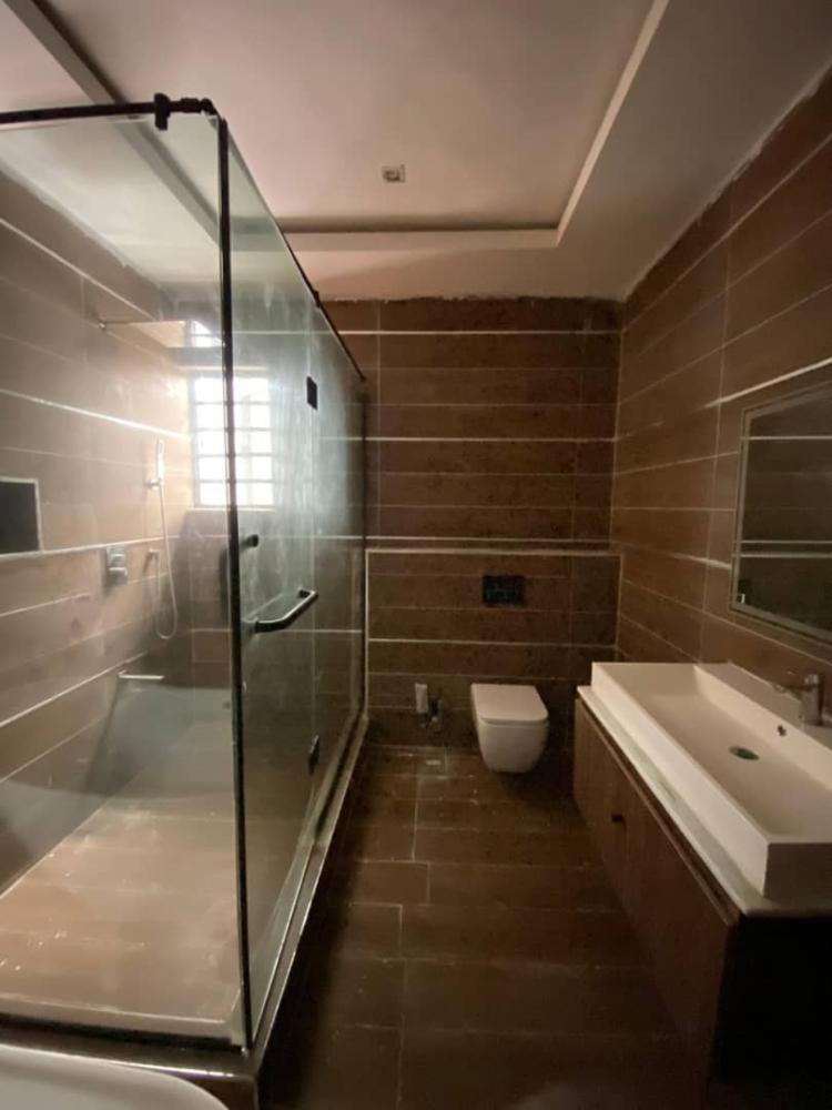 A LUXURIOUS 4 BEDROOM FULLY DETACHED DUPLEX WITH A ROOM BOYS QUARTER IS AVAILABLE FOR SALE AT OSAPA LONDON,  LEKKI LAGOS.*