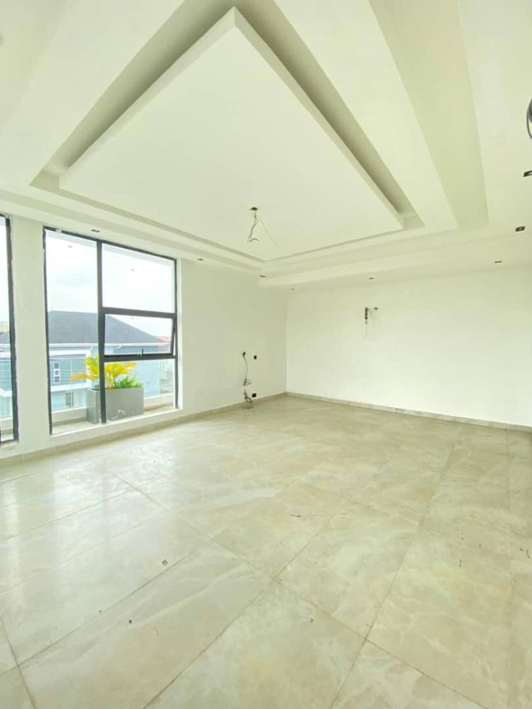 AN IMPECCABLE 4 BEDROOM FULLY DETACHED DUPLEX WITH A ROOM BOYS QUARTER IS AVAILABLE FOR SALE AT OSAPA LONDON,  LEKKI LAGOS.*