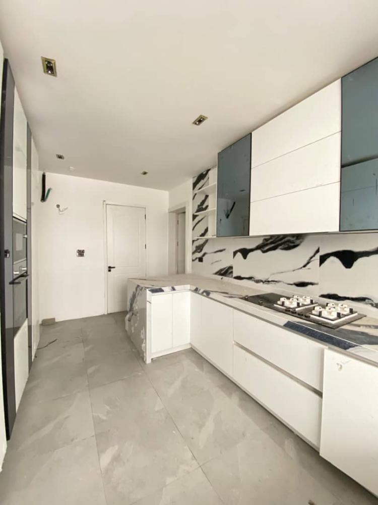 AN IMPECCABLE 4 BEDROOM FULLY DETACHED DUPLEX WITH A ROOM BOYS QUARTER IS AVAILABLE FOR SALE AT OSAPA LONDON,  LEKKI LAGOS.*