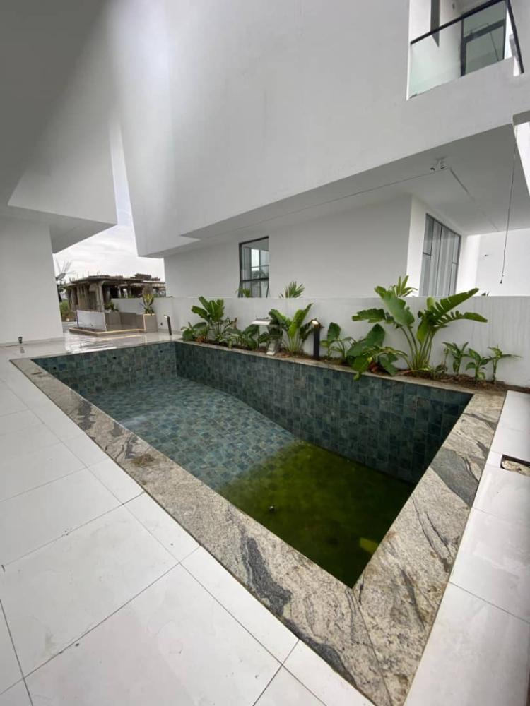 *🏡 A PICTURE PERFECT PARADISE OF 5 BEDROOM FULLY DETACHED DUPLEX WITH A ROOM BOYS QUARTER IS AVAILABLE FOR SALE AT OSAPA LONDON,  LEKKI LAGOS.*    *Features;* Brand new • Top of-line finish • Ensuite rooms • Aesthetic POP ceilings •  Water heater • Kitchen heat extractor • Clean treated water • Elevator • Gym • Spacious living room • Master’s suite     🏷️ *Price* - ₦1,550,000,000 📍 *Location* - Osapa London, Lekki LAGOS