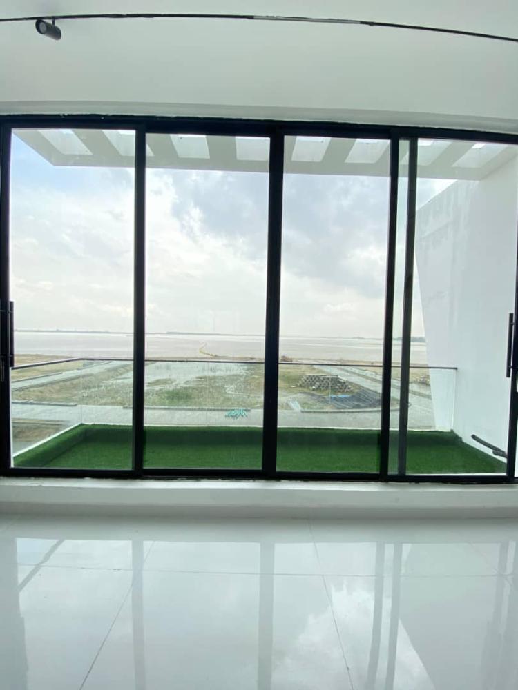 *🏡 A PICTURE PERFECT PARADISE OF 5 BEDROOM FULLY DETACHED DUPLEX WITH A ROOM BOYS QUARTER IS AVAILABLE FOR SALE AT OSAPA LONDON,  LEKKI LAGOS.*    *Features;* Brand new • Top of-line finish • Ensuite rooms • Aesthetic POP ceilings •  Water heater • Kitchen heat extractor • Clean treated water • Elevator • Gym • Spacious living room • Master’s suite     🏷️ *Price* - ₦1,550,000,000 📍 *Location* - Osapa London, Lekki LAGOS