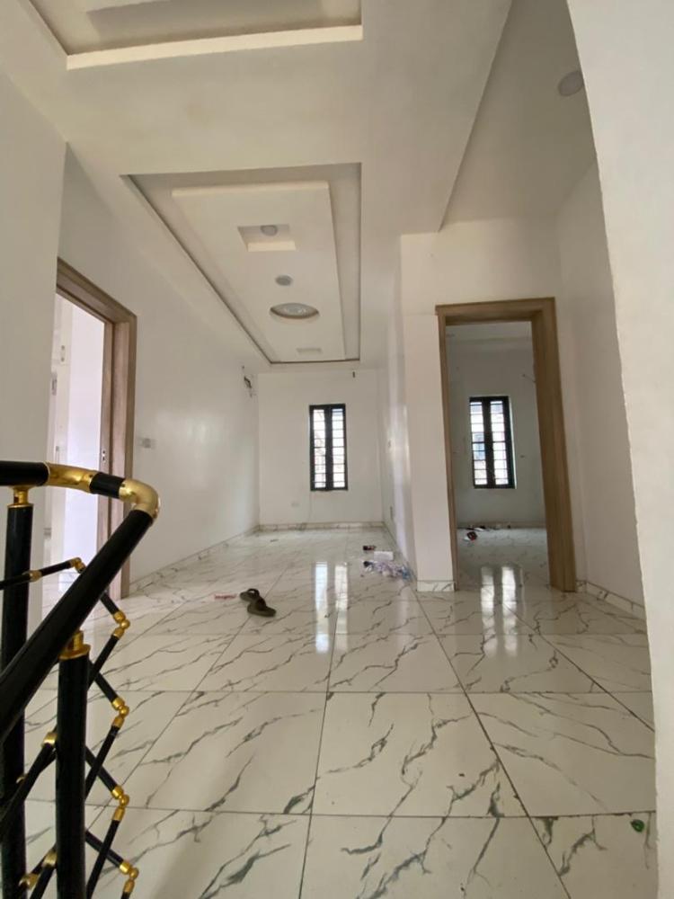 4 Bedroom Fully Detached Duplex With A Room Boys Quarter Available For RENT Located At Orchid Road (Before The Roundabout), Lekki.