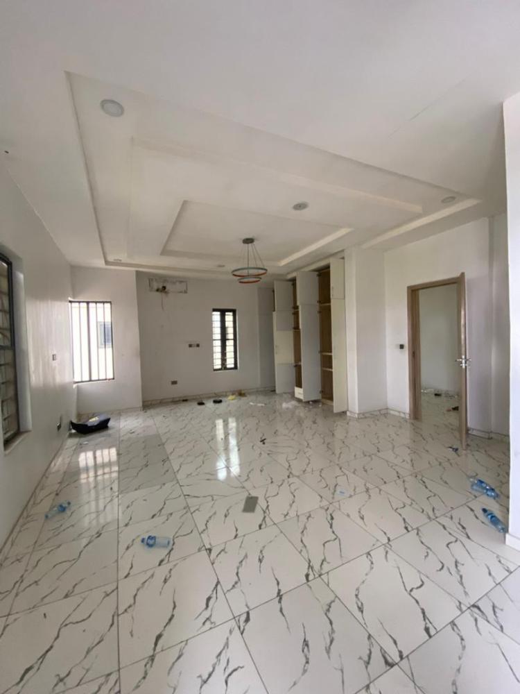 4 Bedroom Fully Detached Duplex With A Room Boys Quarter Available For RENT Located At Orchid Road (Before The Roundabout), Lekki.