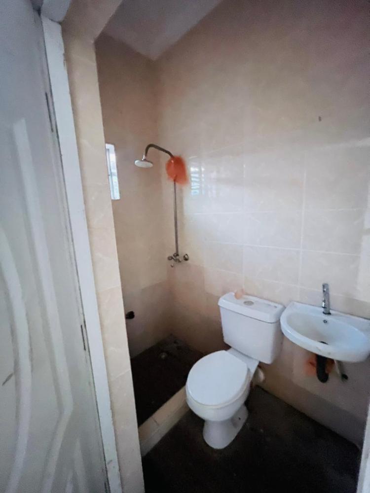 2 bedroom flat available for rent 