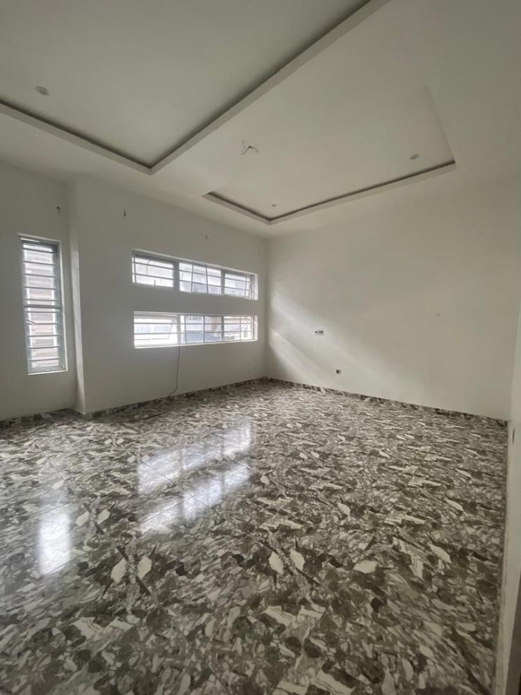 4bedroom terrace duplex for rent @ Ikota lekki Lagos 