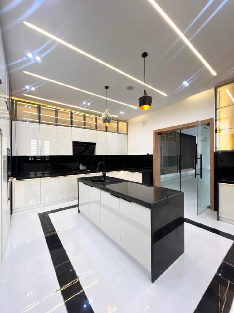 5 Bedroom Fully Detached Duplex Available For SALE Located At Ajah.