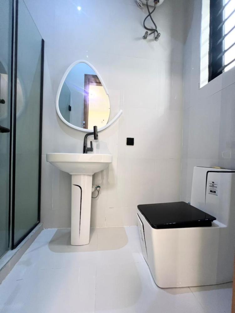 5 Bedroom Fully Detached Duplex Available For SALE Located At Ajah.