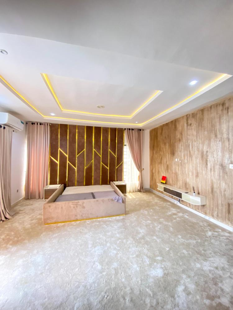 4 Bedroom Terrace for rent