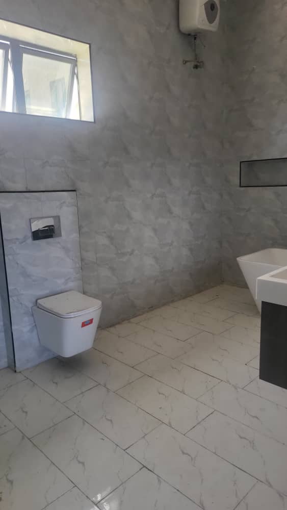 6 Bedroom Fully Detached Duplex Available For SALE  and Located At Ikate, Lekki.