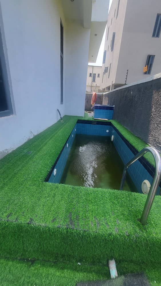 6 Bedroom Fully Detached Duplex Available For SALE  and Located At Ikate, Lekki.