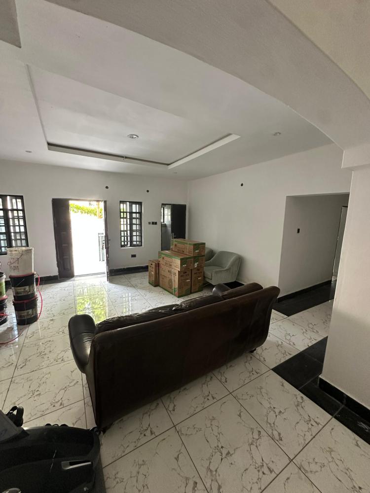 3 Unit Of 3 Bedroom Flat Availble For RENT and Located At Ikota.