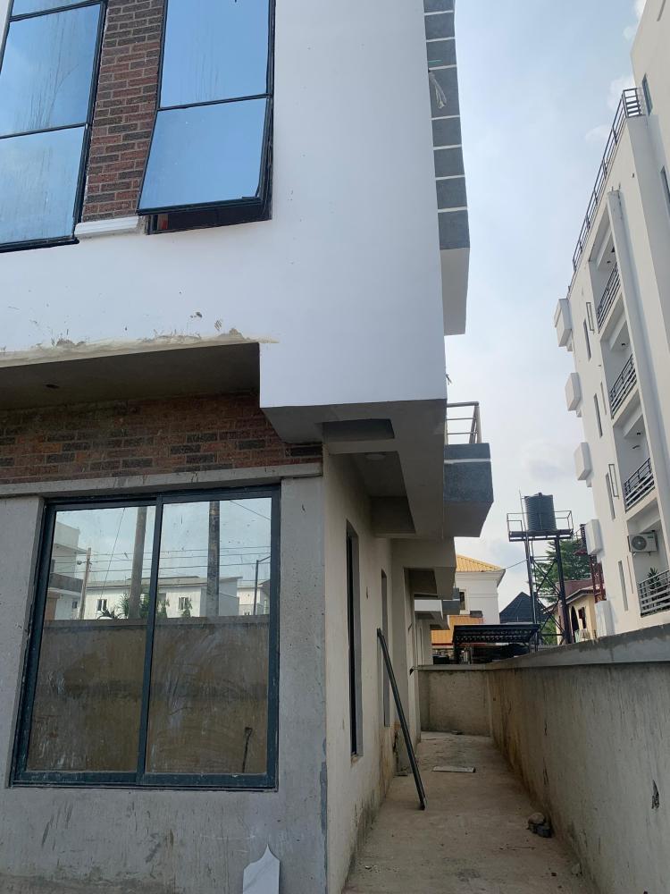 4 Fully Detached Duplex Suitable For Commerci Purposes And Residential Purposes Available For RENT and Located At Lekki Phase 1.