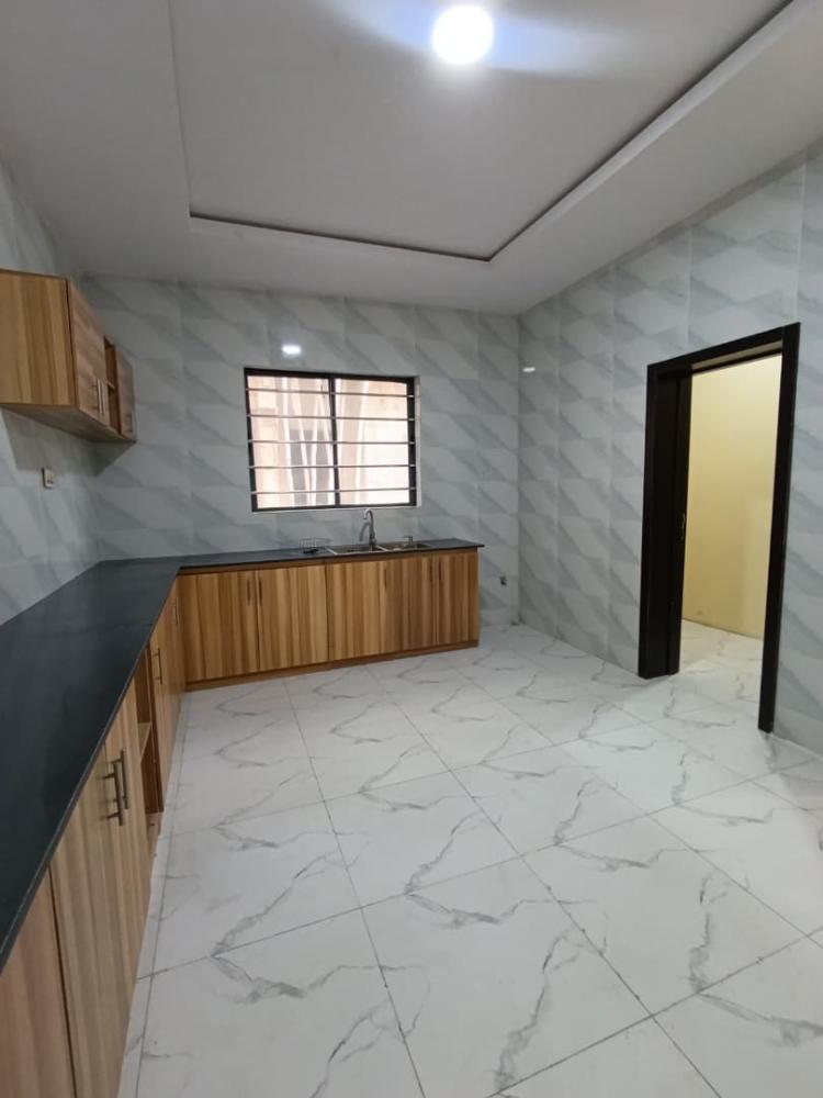 3 Bedroom Flat Available For RENT and Located At New Road, Lekki.