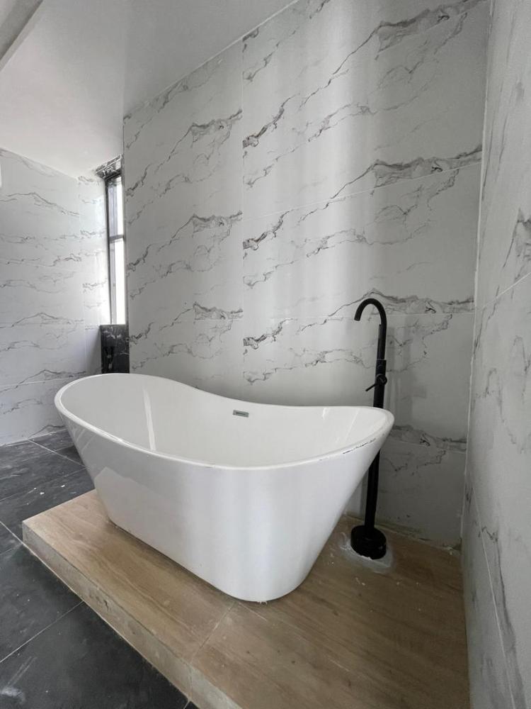 5 Bedroom Fully Detached Duplex Available For SALE and Located At Chevron, Lekki.